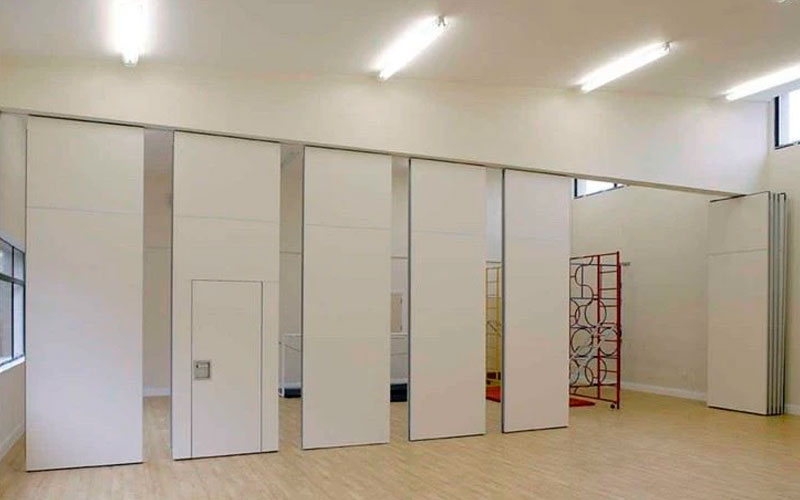 Whiting Board Partition